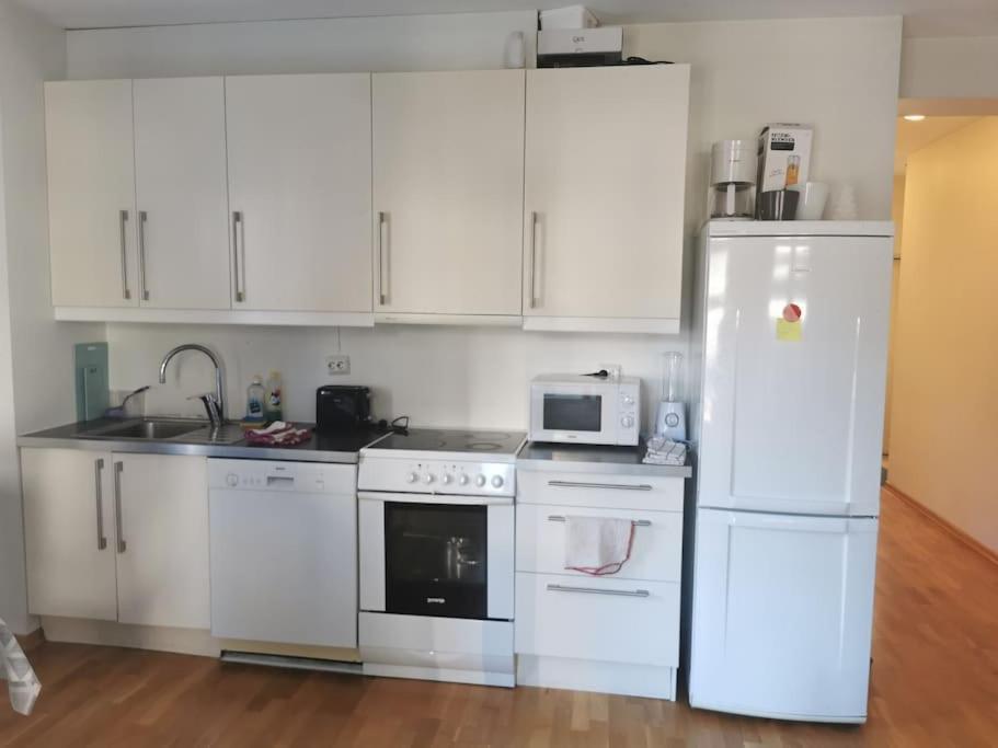 1-bedroom In Heart Of The Апартаменты